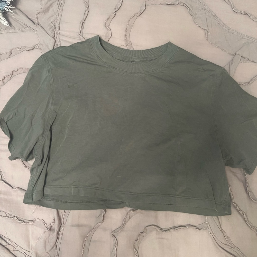 lulu lemon all yours cropped t shirt